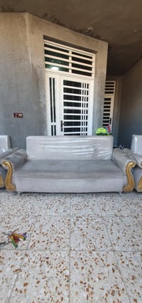 قنفات • ٦ اشخاص • محل حلاقة