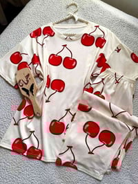 تراك نسائي • فري سايز • درزن ٤ نقشات