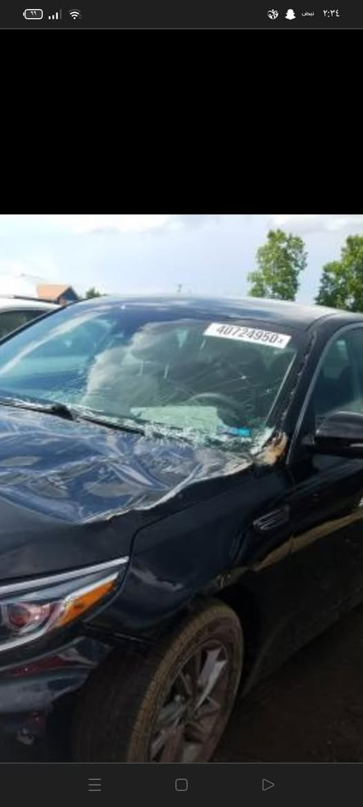 السلام عليكم
اوبتيما 19 أمريكي حادثها واضح بالصوره مواصفات fe 

مبدل بيها البنيد فقط وصوره البارد إلى يم قبق البنزين 
 ارقام قادسيه باسمي السياره مكانها في محافظه الديوانيه 
الشراي يشلع عيوني وياخذها بما يرضى الله إلى يريدها يتصل عليها ومااقصر وياه بخصوص المكينه والحير كفاله مامفتوحه 
وماشيه اكثر من 100 الف ميل الشراي يتواصل 
***********
