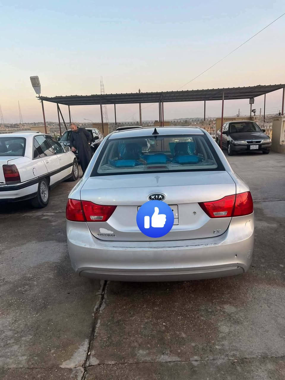 كيا اوبتما 2009 وارد امريكي كلين بدون ضرر مكفوله محرك 2400 مفتوح ماشيه 180 ميل السياره على وضع الشركه تبريد ثلج رقم الانبار  السونار مرفق مع الصور 
السعر 122$

مكان السياره الانبار حديثه***********
