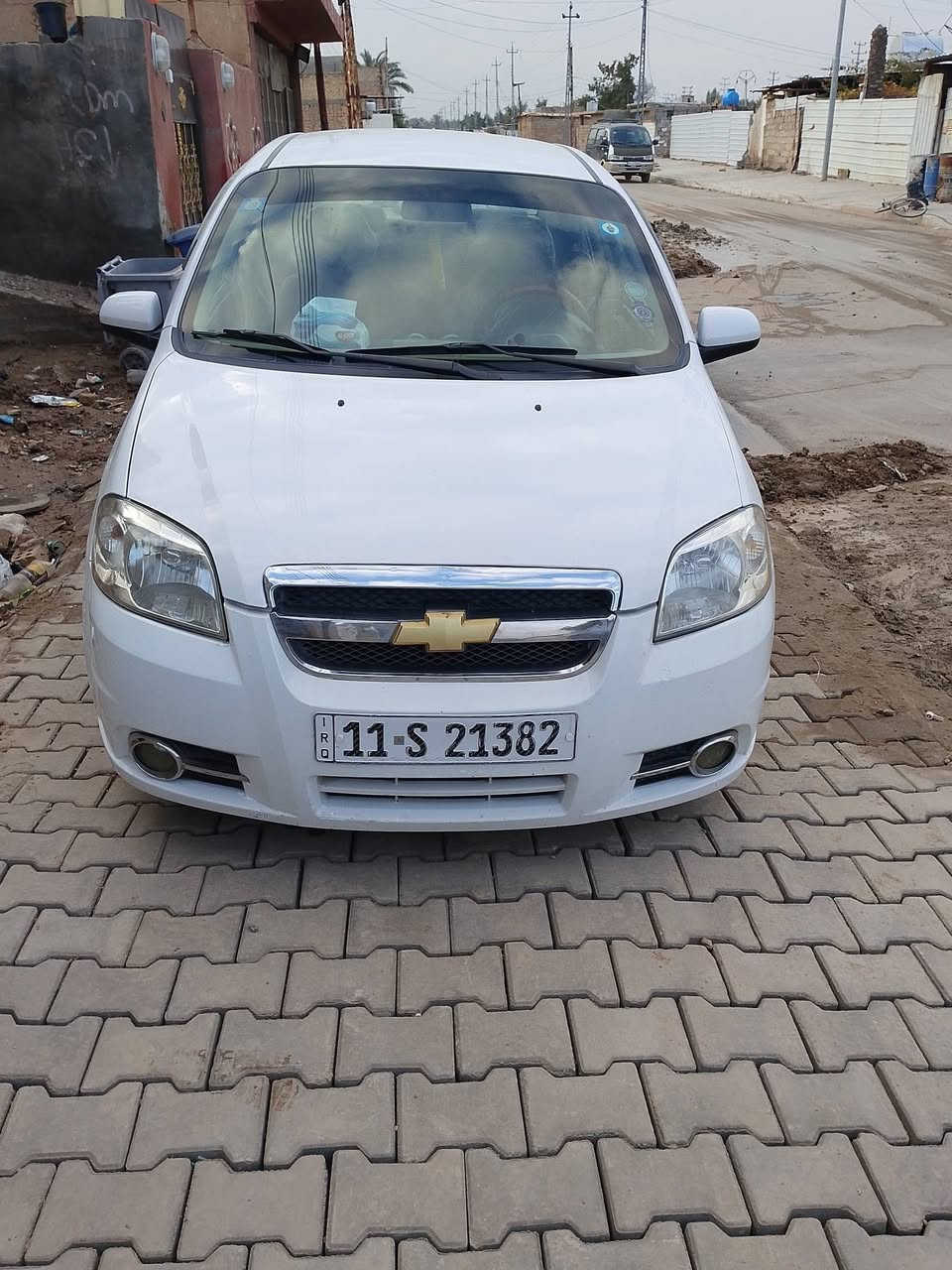 افيو 2011 السيارة نظيفة مابيها اي نقص بلادية عدا بابا مبدل بلادي و الباب القديم موجود بي طخة بسيطة تدفئة تبريد محرك مفتوح 1500 وارد خليجي تخم تاير كهربائيات بلادية كلها شغالة سنوية إلى 2028 و بأسمي السعر 78 
للتواصل ***********
