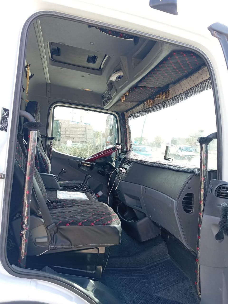 سلام عليكم اتيكو للبيع كير او مكينه ابشرط سنويه هزه جدد تايرات جديده شرط تحويل سياره مابيها اي نقص استفسار اكثر 
رقم ‭0775 317 4355‬ كركوك, العراق
