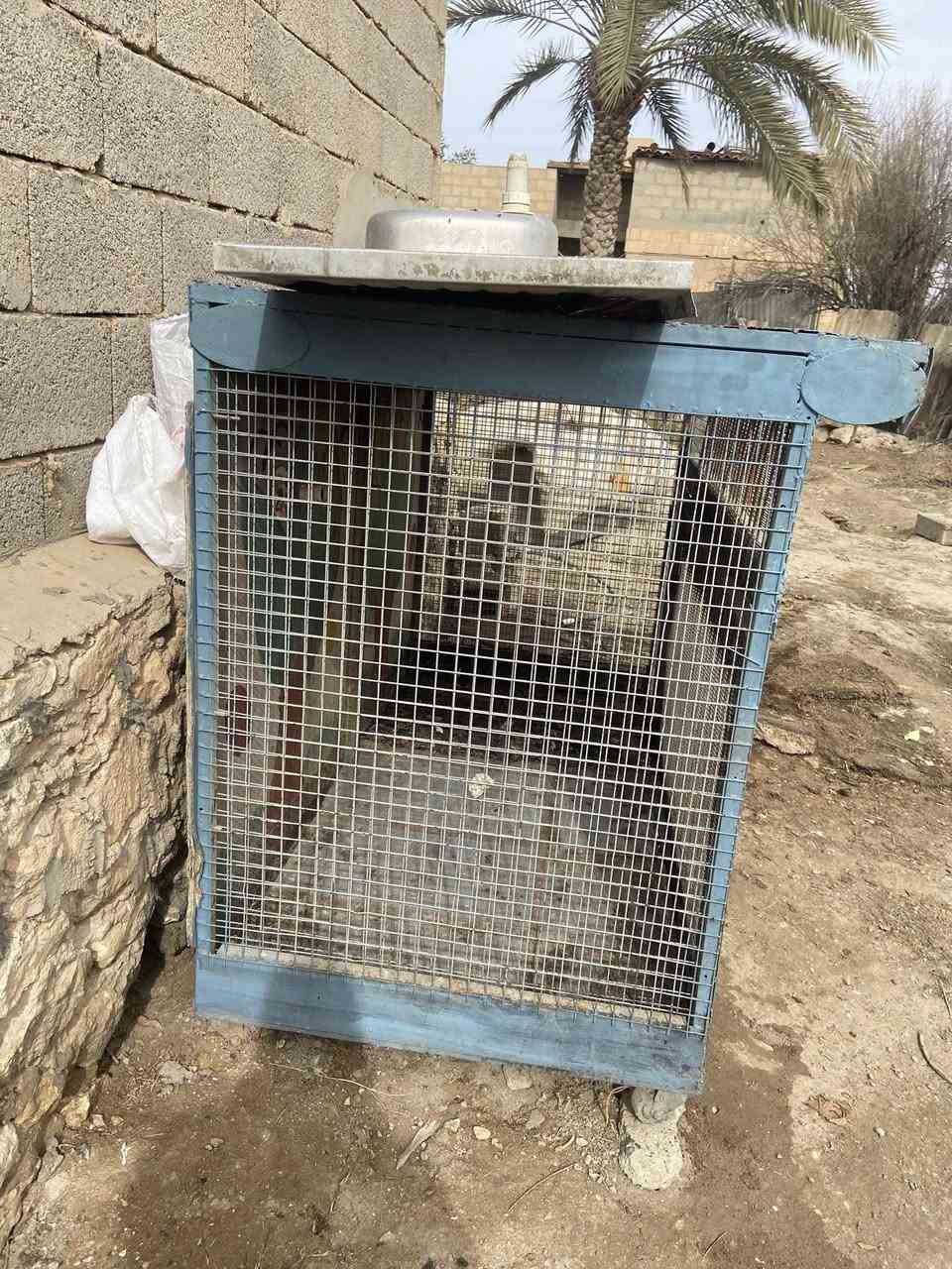 السلام عليكم
يوجد قفص حديد للبيع نظيف حيلل السعر ١٣٠ الف وبي مجال ‭٠٧٧٢ ٧٨٦ ٩٠٦٥‬
