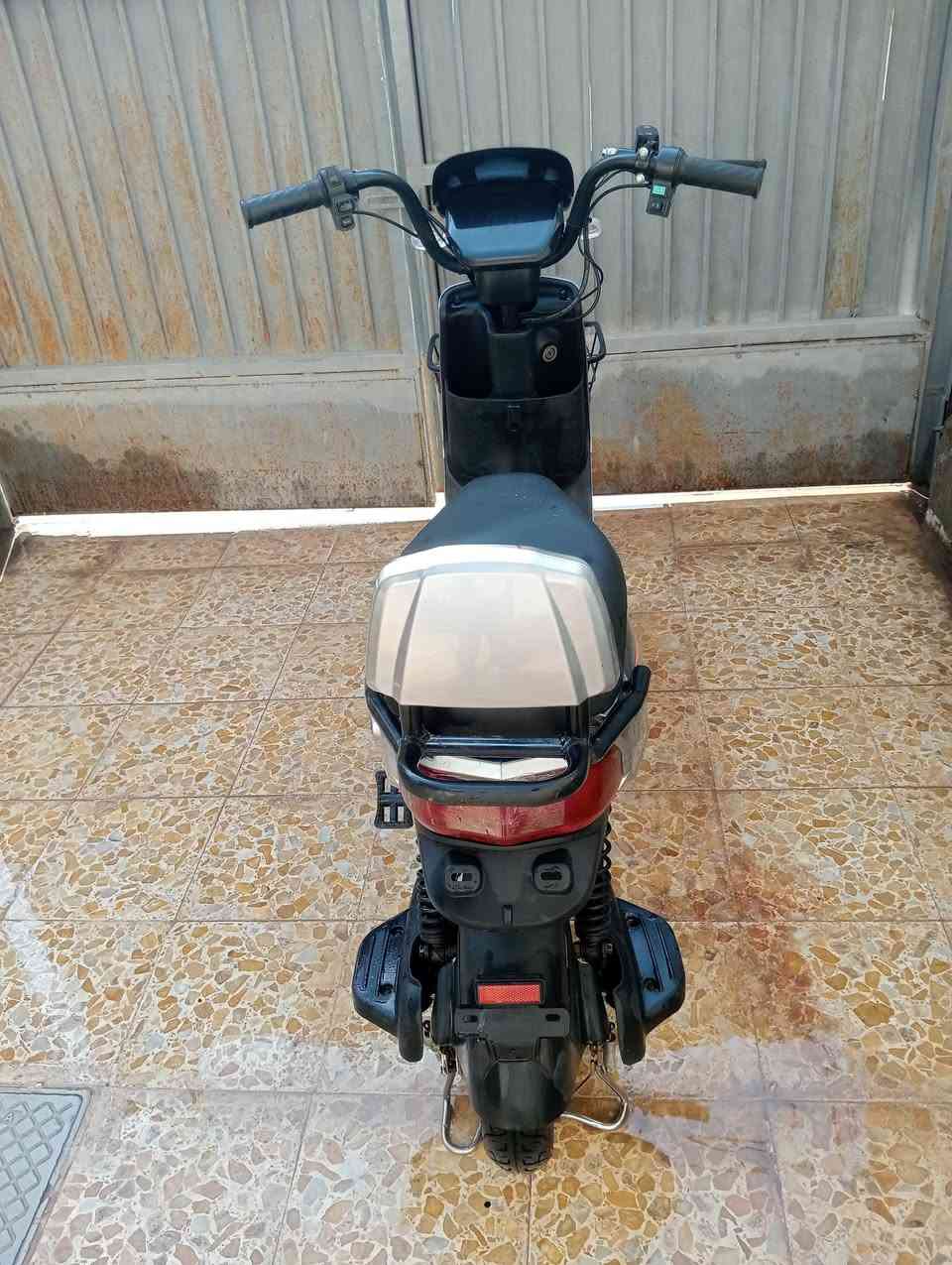 ماطور شحن للبيع بسعر مناسب للستفسار اتصال على الارقام ***********/***********
