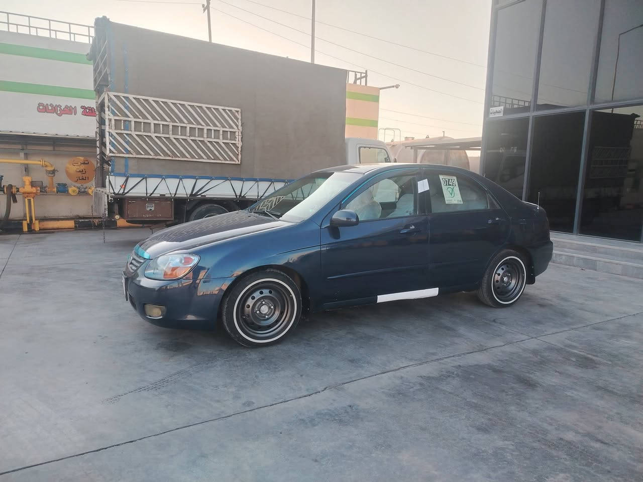 سلام عليكم سبكترا ٢٠٠٥ رقم بغداد مكينه وكير مكفولات صدر أمامي وخلفي جديد تخم تاير ويل جديد تبريد تدفئه شغال كهربائيات كلها شغاله مصبوغه أثر جراد السياره جاهزه مابيها اي نقص السعر ٧٢ وبيها مجال للاتصال ***********
