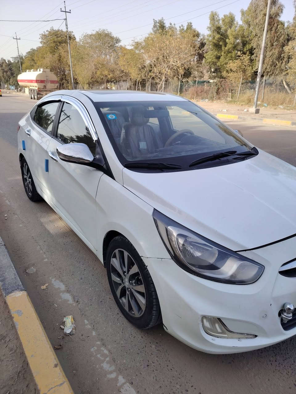 اللهم صل على محمد وآل محمد
اكسنت خليجي موديل ٢٠١٥ فول مواصفات

محرك ١٦٠٠ قطرتين

فتحة سلايد روف

تحكم استيرن جهتين

شاشة كبير

كامرة خلفية دقة عالية

حساسات خلفية

ويل كروم

سيارة بيها قطعتين صبغ جاملغ الصدر وباب وشبر من بالتكمة مصلح ومصبوغ وبيها خسفتين القمارة السيارة تدفئة تبريد ثلج كير مكينة خير من الرقم بغداد الدولي سنوية وهزة جديدة مكانها كربلاء تحويل مباشر السعر ٩٥ مع المجال للاستفسار ***********
