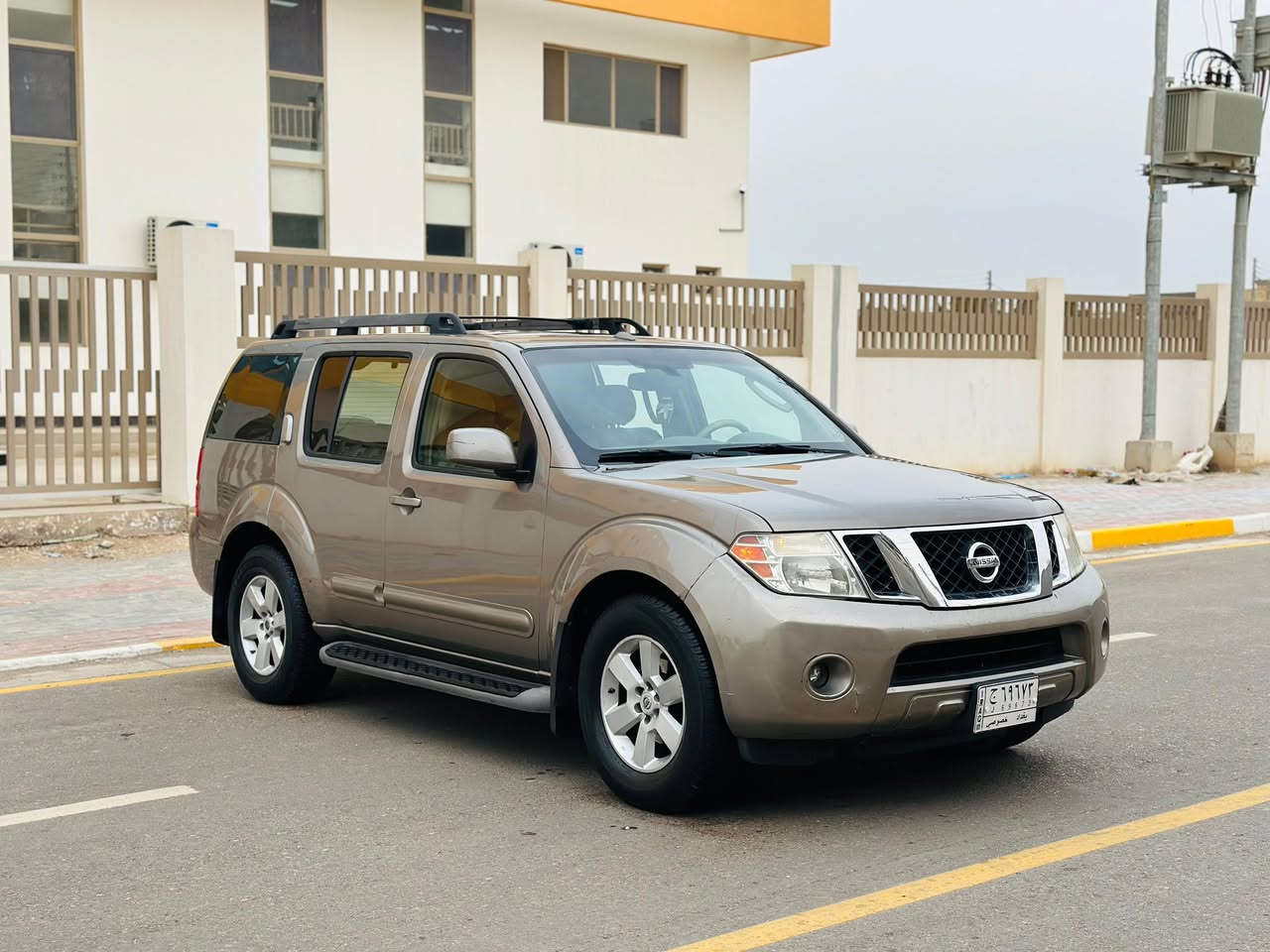 السلام عليكم للبيع بافندر مديل 2008 مكفوله كفاله عامه من كلشي حته الدعاميات مكفولات من الصبغ والطربه والتبديل شرط السونار + سونار بلمنشور موصفات فول واحد عله واحد داخل ارماده تحكم استيرن شاشه كامره دواره دواسه بانزين وبريك كهربائي فتحه سقف ثلث قطع تبريد تبريد شغال تدفئه شغاله تخم تاير جديده وبعد بيها هواي موصفات رقم بغداد سنويه الغايه 2027 ولانتهاء مشروع وطني مداور وين ما يعجبك السعر 105 وقابل التفاوض مكاني كربلاء المقدسه الاستفسارات ***********
