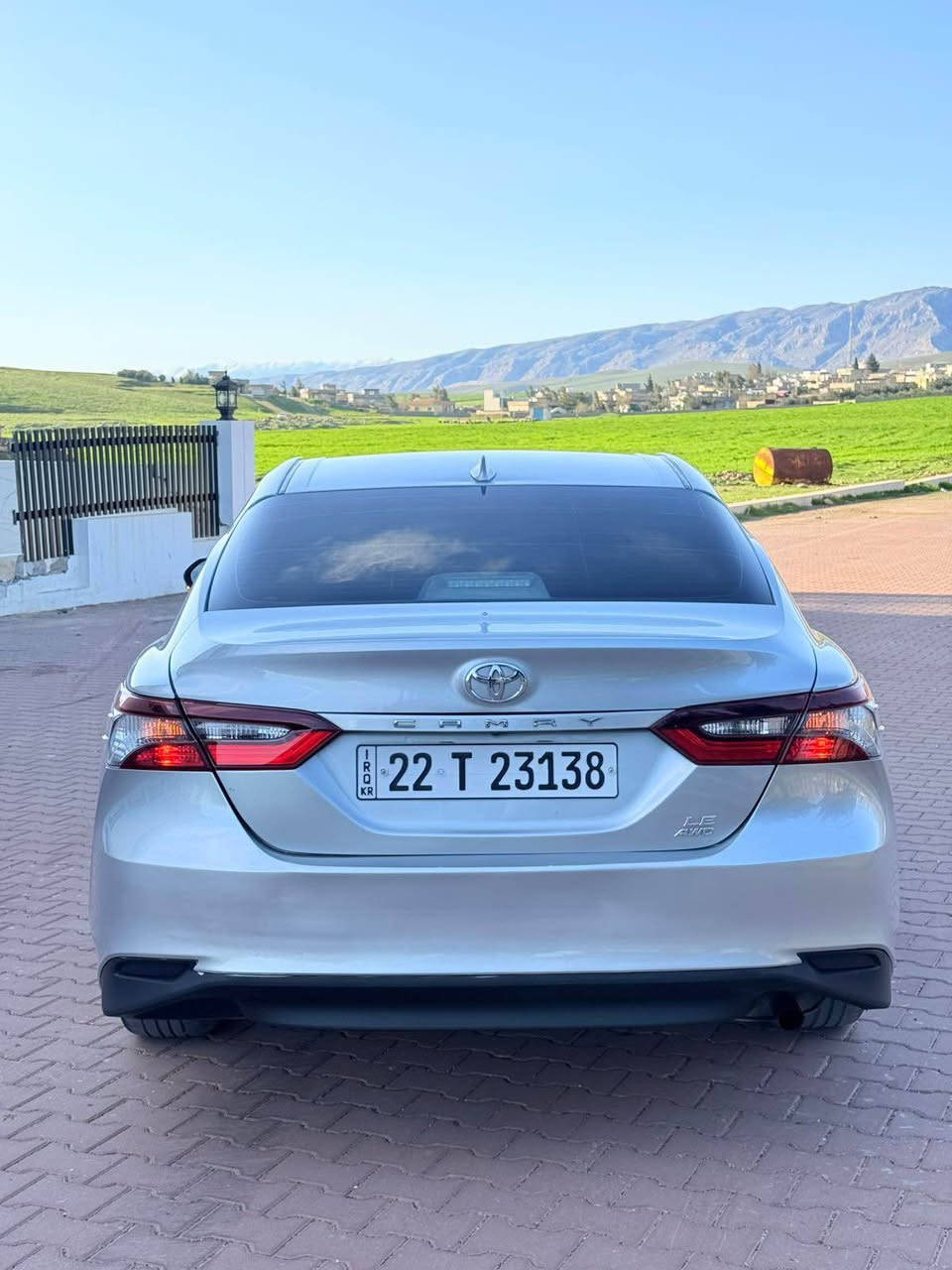 Toyota Camry Le awd 2022 تويوتا كامري 
بوند صبغ و صندوق كلير امريكي و شواصي امامية شوي بخ
مواصفات بصمة و دواخل بيجي و رادار و حساس و شاشة
سيارة مرقمة و جاهزة بدون مصرف 💯
4T1R11BK4NU047861 رقم شاصي

سعر 165 و مجال و مكان عقرة "ئاكرئ"
واتس اب و كورك ***********
0750-7739471 اكر, نينوى
