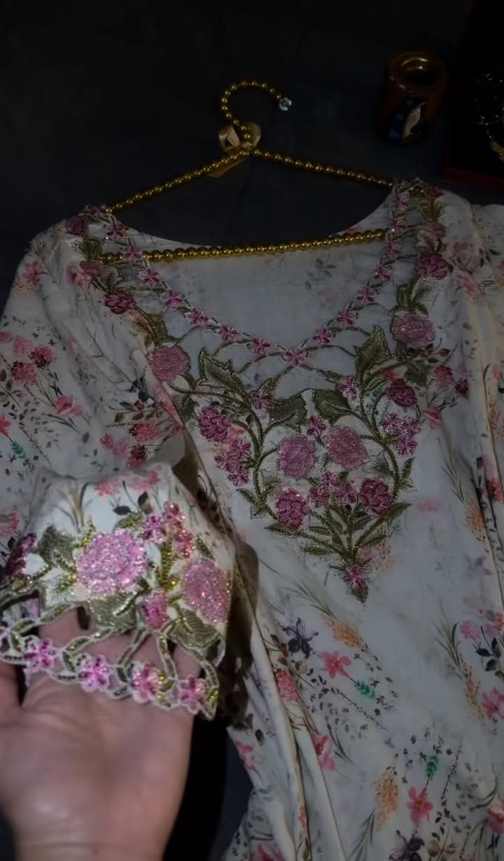 بنوتات تابعوا الصفحه راح أنزلكم مخاور  
الأطفال والكبار بناتي ونسائي 
وأسعار جدا مناسبة وفي بلد 
وفوك كل هاذا القطعه إذا متعجبج ترجع بيد المندوب 
كل الي عليكم تابعوا الصفحه وتدلللون 

https://www.instagram.com/matjar_fatom20?igsh=MWM2dGljZHVydzk2ag%3D%3D&utm_source=qr


**إذا كنت صاحب هذا الإعلان وتريد حذفه لأي سبب، رجاءا أرسل رسالة إلى الدعم الفني**