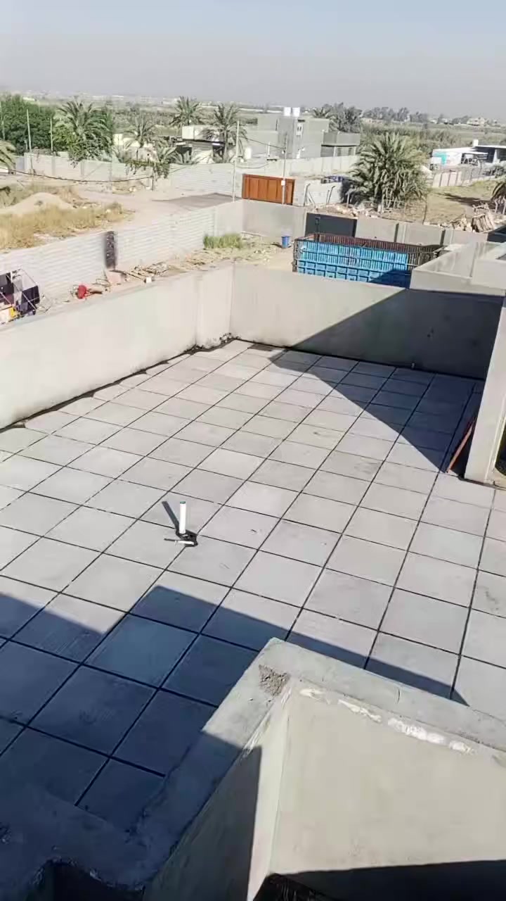 لكل مهنة اختصاص..

 فهو ليس مجرد تطبيك شتايكر...كما يقول البعض..
السطح أكثر أهمية من الواجهات التي يصرف عليها بالملايين ليستفاد منها الناضر وليس صاحب الدار اما السطح فهو سقف البيت بكل ما يحويه من الداخل والخارج...ليس الكل فهناك من يتقن كل شيء في الدار ***********واتساب ***********
