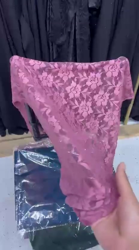 شال الذكاء الاصطناعي ترند السنة توفر بالون مختلفة 
للمزيد من الموديلات تابعونا على التلكرام 
          «الــــــــــدرزن 12 قـــــطعة» 
للحجز مراسلة الواتساب، ***********
يتوفر توصـــيل لجميع محافظـــات العراق
#بغداد #حجابات #محافظات_العراق 
#ازياء #ملابس_نسائية
