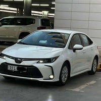 تويوتا كورولا  2025 شكل الخليجي فول مواصفات بعدها زيرو محرك 1800 هايبر...