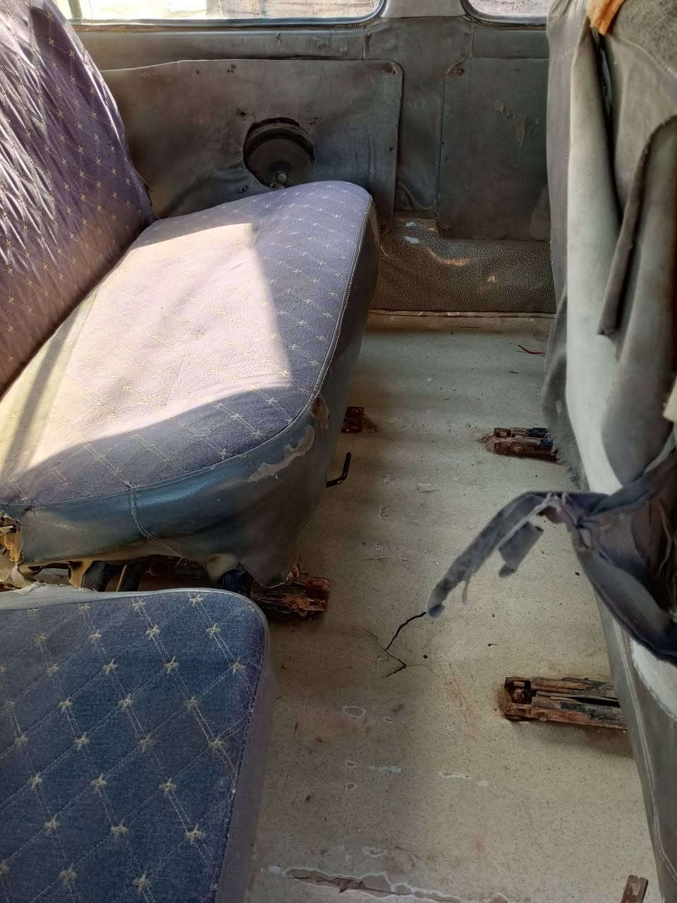 السلام عليكم كيا بريجو موديل 1997 كير اكسل مكفول محرك تبخير سنويه  28 تخم تايه امامي خلفي سعر 40 وبيها مجال الاستفسار ***********
***********
