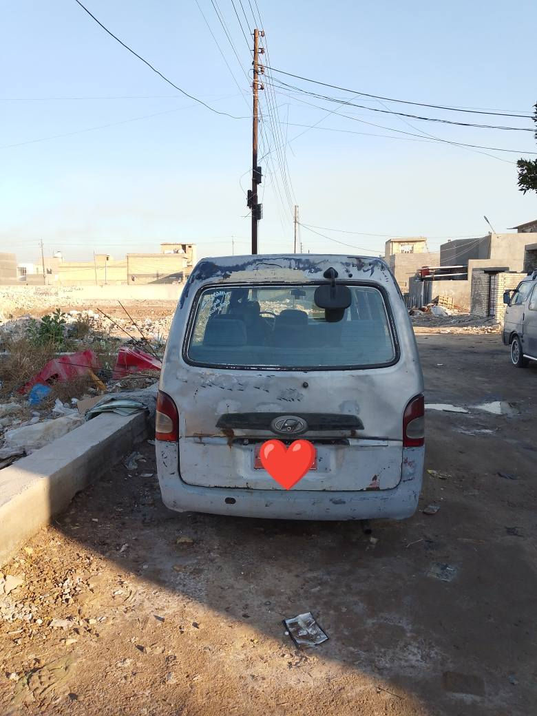 السلام عليكم هونده للبيع موديل 94 رقم بغداد احمر 
راعيها مااندله مكينه كايمه اتكفل سرقه وعشائر السعر 10 قفل عنوان بغداد زعفرانيه ***********
