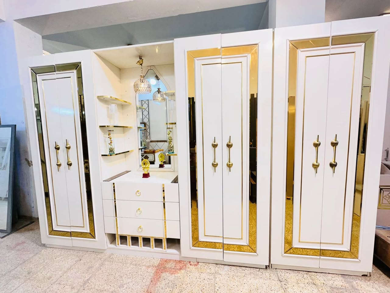 🔟قطع 

اناره شغاله 💡
سعرها /مليون 
التوصيل والشد داخل بغداد مجاناً ✅✅


**إذا كنت صاحب هذا الإعلان وتريد حذفه لأي سبب، رجاءا أرسل رسالة إلى الدعم الفني**