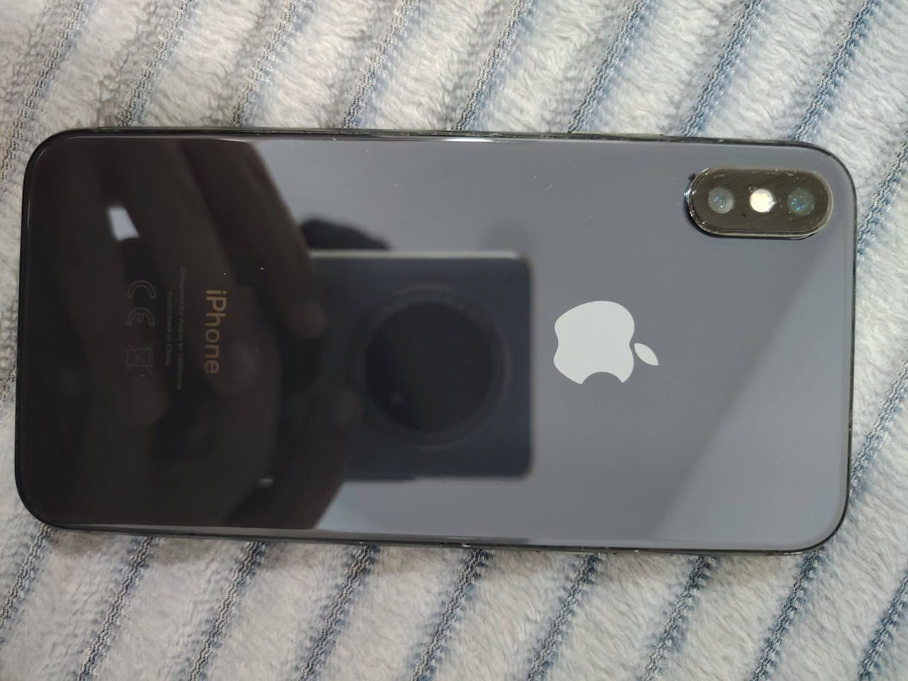 سلام عليكم ايفون اكس عادي ذاكرة ٢٥٦  فيس أيدي شغال اتصال شغال كامرة شغال كلة علا وضع الشركة ابلادي فقط مبدل بطارية أصلية شرط  الجهاز استعمال بيت كلة جديد مكاني نجف عباسية السعر اب ١٦٠ او بي مجال رقمي *********** بي واتساب
