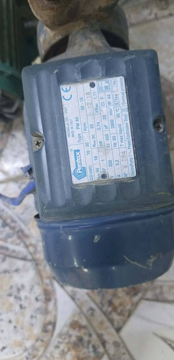 السلام عليكم ورحمة الله وبركاته
أغراض محطة للبيع  أم النص متر إيطالي
1_ هوز منبرين عدد 2
2_فزل حجم 12 عدد 2 مع الهيدات والبوري الداخلي 3_ماطور طرحي بنتاكس إيطالي وأحد احصان
3_ماطور عامودي بنتاكس إيطالي 2.5 احصان
4_ بورد أصلي
5_شمعة UV كاملة مع المحوله والشمعة
قيم وأخذ بمايرضي الله
مكاني الصويرة
