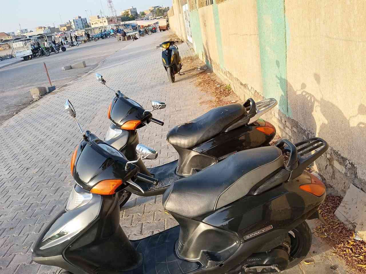بسبب لوعود لكاذبه نعيد لنشر سبيسي ياباني لبيع بسعر لوحده ((500)) *********** ما متواجد عل فيس هاذا رقمي
