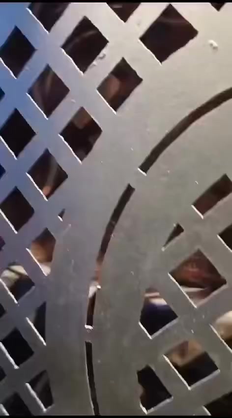 نصف قطعة للبيع بل مدينة قطاع 30 رقم الهاتف ***********
