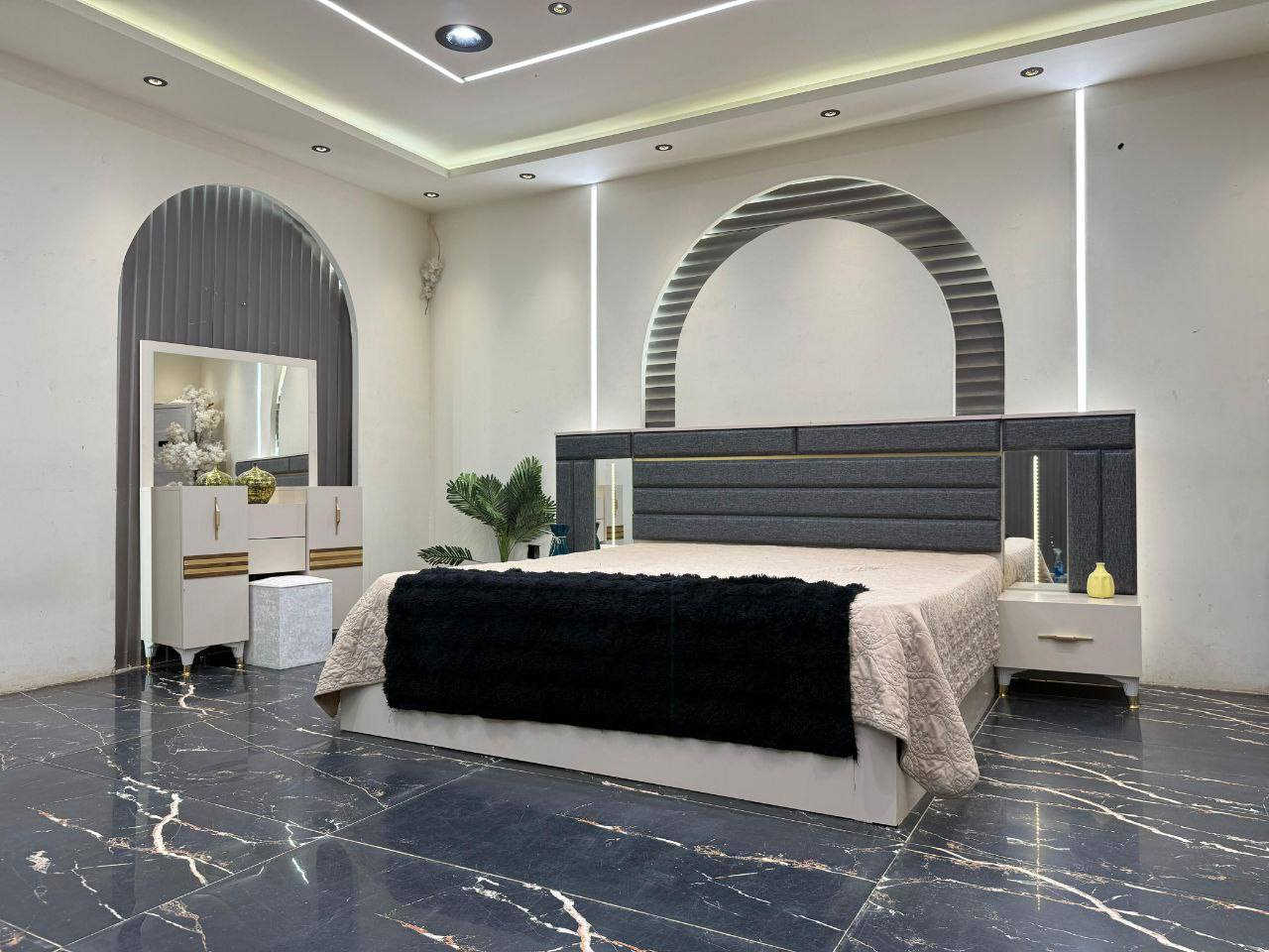 *موديل انجي* 

 7قطع         *كنتور3متر مع ملحق* 
 1️⃣كنتور 
2️⃣ملحق كنتور 
3️⃣ميز توليت 
4️⃣كومدي
5️⃣كومدي 
6️⃣سرير مخزن جك
7️⃣طابوريه
✅برغي حديد
✅ شغل ممتاز معمل اصلي 
    *قياسات ضخمه*

    *اناره بل سرير*

*السعر  850 الف 

شد ونقل 
- بغداد مجاناآ
- ⁠اطراف 20 الف 
- ⁠محافظات 75 الف


**إذا كنت صاحب هذا الإعلان وتريد حذفه لأي سبب، رجاءا أرسل رسالة إلى الدعم الفني**