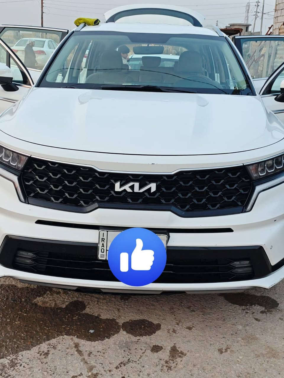 سورنتا ٢٢ مكفوله من الصبغ والتبديل سياره بيهه حالوب قماره وبنيد رقم قادسيه بسمنه ماشيه٨٦ استلام شركه من الزيرو مكينه6 وكير وحداديه وتخم تاير كله عالشركه مكاني ديوانيه فول مواصفات عدا البانوراما فوول 
***********
