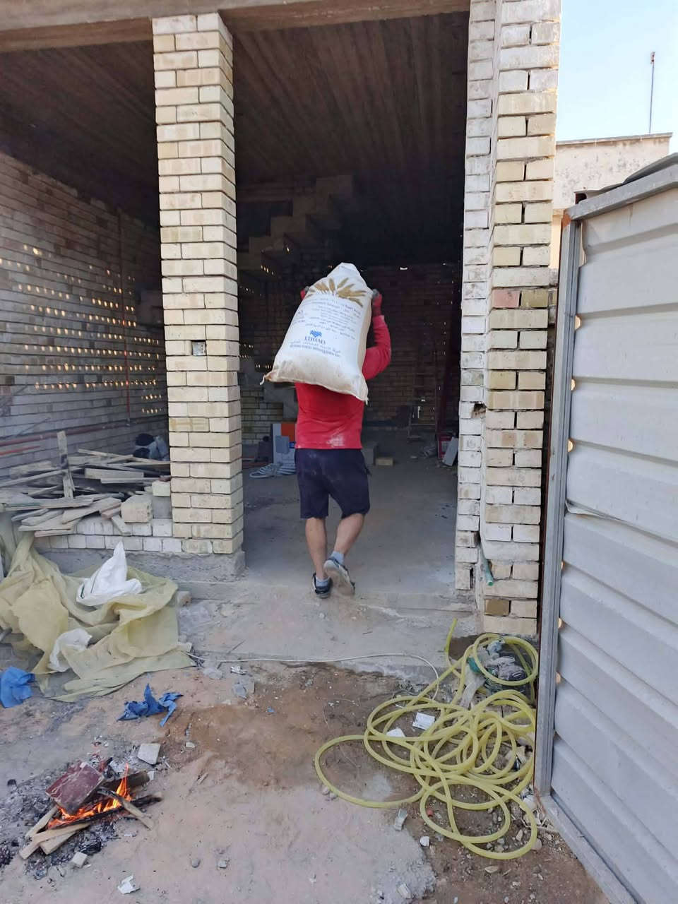 تصعيد مواد على الظهر كافه المواد البناء بسعر مناسب الرقم واتساب خابرني وبالخدمه ***********
