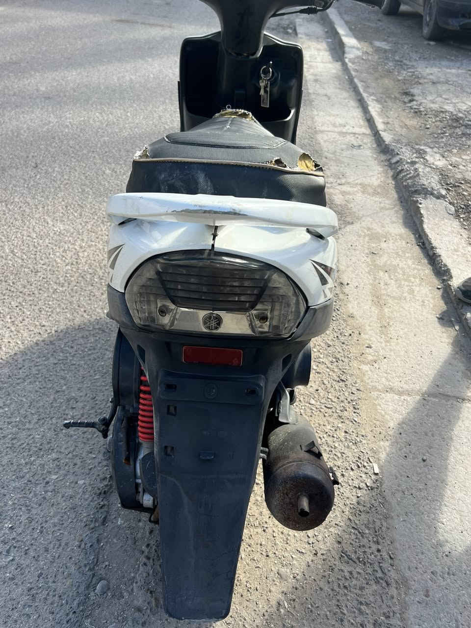 سلام عليكم دراجه ماكس عدله (مكفوله )
مكينة مكفوله من كلشي من نضوح او تبخير او فتح مكينة مامفتوحة نهائيا شلعه معدل الدراجه مكينة خرسه مينسمع صواتها دراجة مال جناي السعر650 مكاني العطيفية او المنصور ***********خط +واتساب
