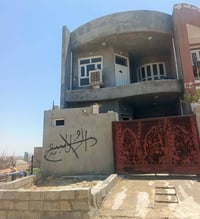بيت للبيع • حي السلام الثانية • ١٣٠م طابو