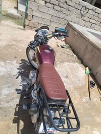 دراجه نامي برو حجم 150cc موديل 2025  باتري جديد نص سلف يشتغل شاشه شغال...