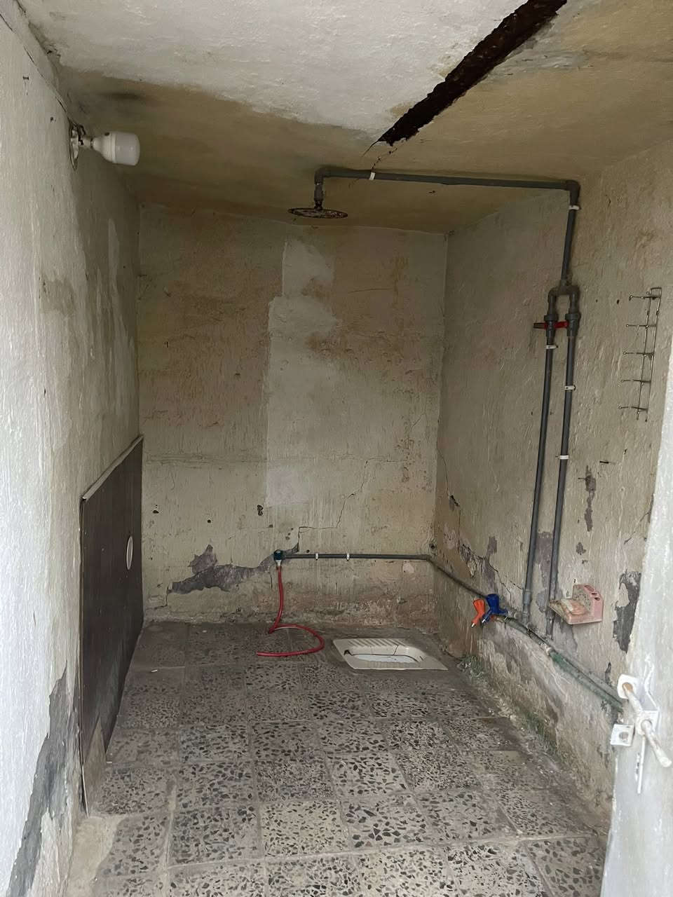 سلام عليكم
مكتب ( عــقـ🏦ــارات ارض بابل) 
🏫 مشتمل للبيع (تقريبن مساحه 100م)
(اصلاح زراعي) فقط مكاتبه 
يتكون من غرفه نوم وصاله ومطبخ ومجمع صحيات 
💸 السعر (7)وبي مجال 
🌏 عنوان ( شارع 80 طريق نجف/ مقابيل مخبز مهند )
للاستفسار 
***********
