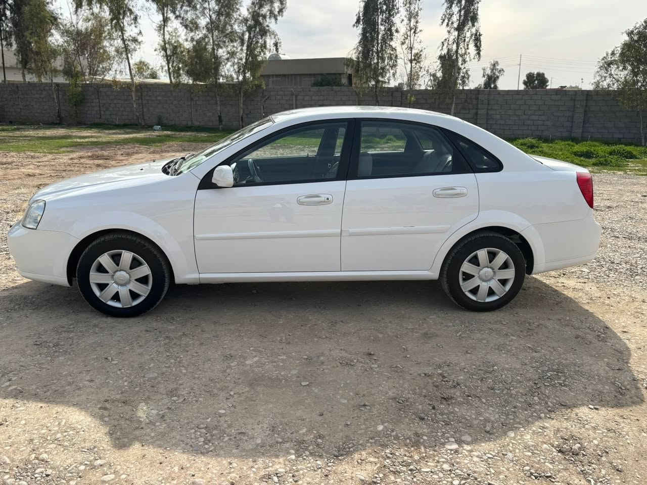 اوبترا 2010 اوتماتيك
تبريد ثلج 
تدفئه 
بدون صبغ 
سياره جاهزه على اخر حبايه مبي نقص ولو برغي 
صدر امامي خلفي دبلات دسكات قاعدة فيت بم بلكات قايش كله جديد مبدل اصلي 

مال بيت ماشيه 170،000 كم 

هزه و سنويه جديد وبأسمي وكوبون بنزين مالته

السعر 90$ وبي مجال
ماموجود خاص هذا رقمي خابرني ودلل
***********
