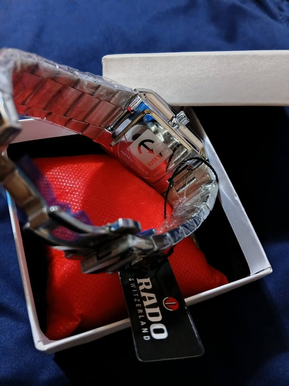 رادو كوارتز باله أوربي سعره ٢٥ الف مع توصيل خاص موجود


**إذا كنت صاحب هذا الإعلان وتريد حذفه لأي سبب، رجاءا أرسل رسالة إلى الدعم الفني**