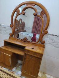 غرفة اخشاب • مستعملة نظيفة • دوشك جديد