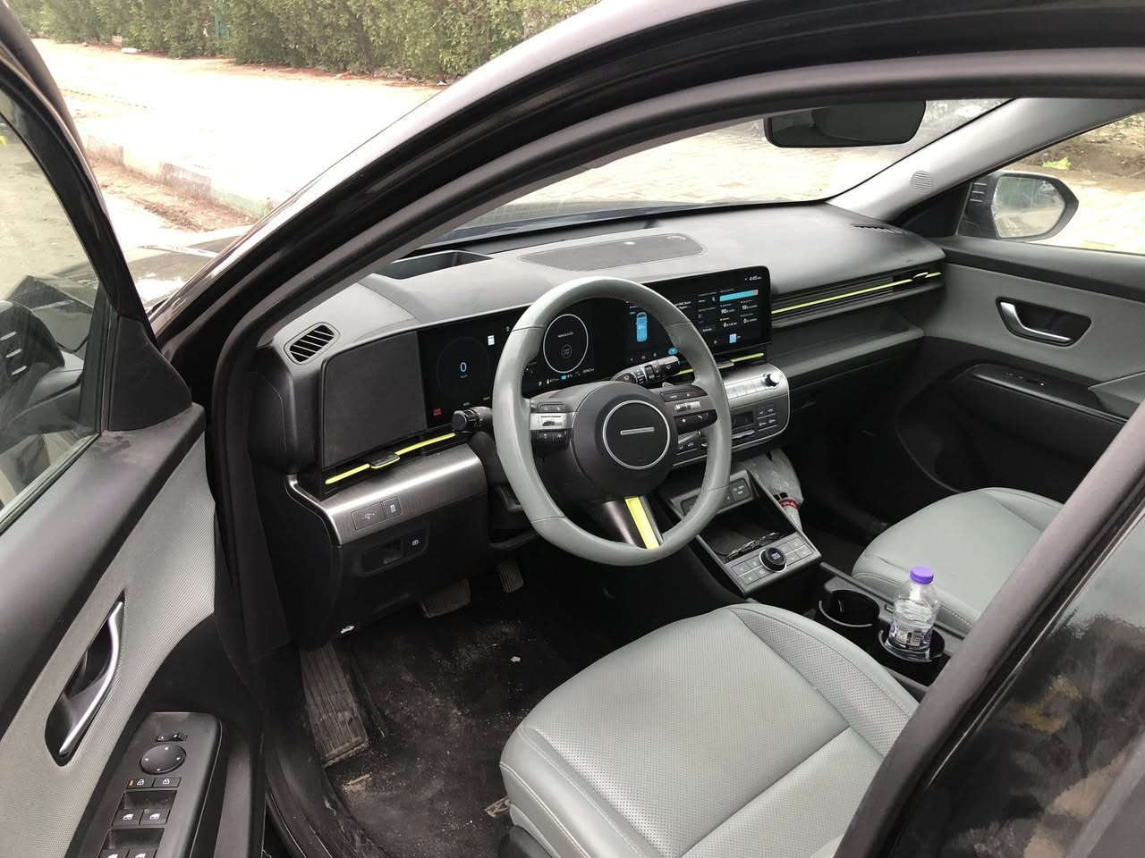 كونه كهرباء ٢٠٢٤
كونه كهرباء كفاله من صبغ وتبديل فقط دعاميه اصليه كراسي كهرباء تدفه تبريد بطاريات كبيره 550كيلو بشحنه سيارة اعلى فه 5كامرات فتحة سقف رقم بغداد سعر 160$.  ***********
