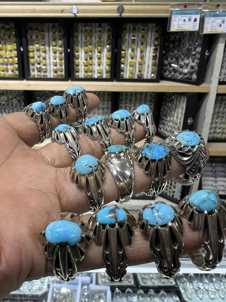 فيروزج نيسابور طبيعي للتواصل خاص او واتساب 
***********
