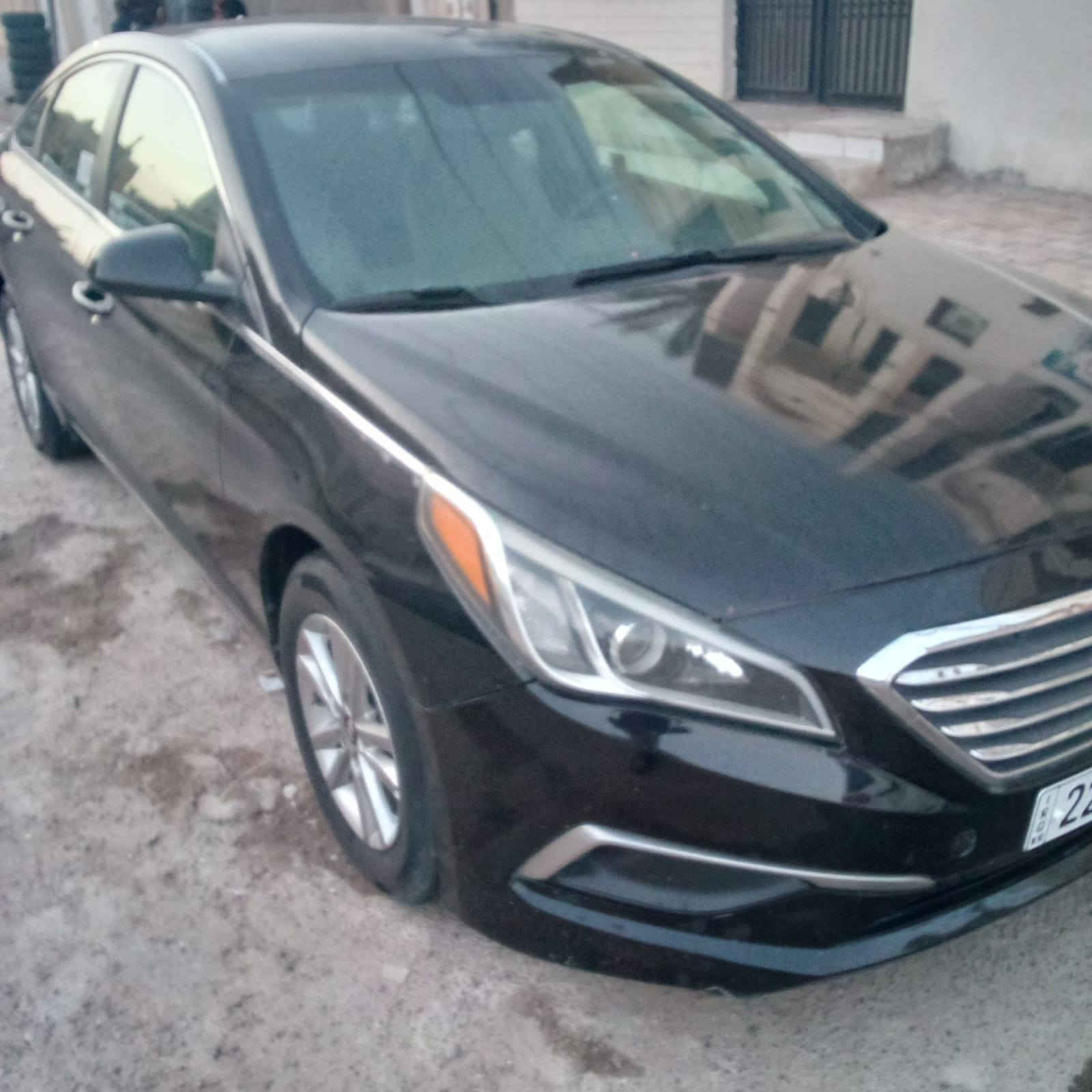 سوناتا البيع موديل 2016 بيها قطعتين باب الصدر والبنيد بدون دواخل رقم ألماني سنويه جديده هزه جديده    سعر 118 وبيها مجال    الاستفسار *********** غير متواجد عل فيس
