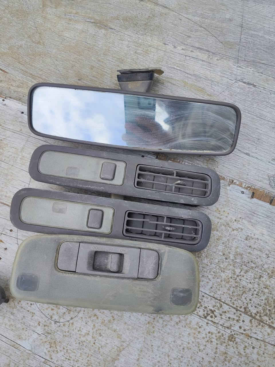 يوجد لدينا غراض بطه كامله البيع بيبان بطه وكشنات بطه البيع التواصل ع الرقم ***********
