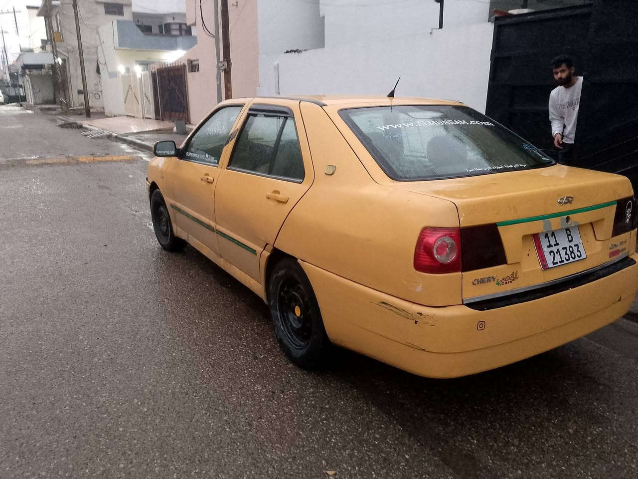 سياره للبيع 
سنويه 2030
كابون بانزين بيها
رقم نكليزي شرعي موجود 
عليها غرامه 100 الف 
سياره كاعده وحلوه 
سعر 30 
***********
