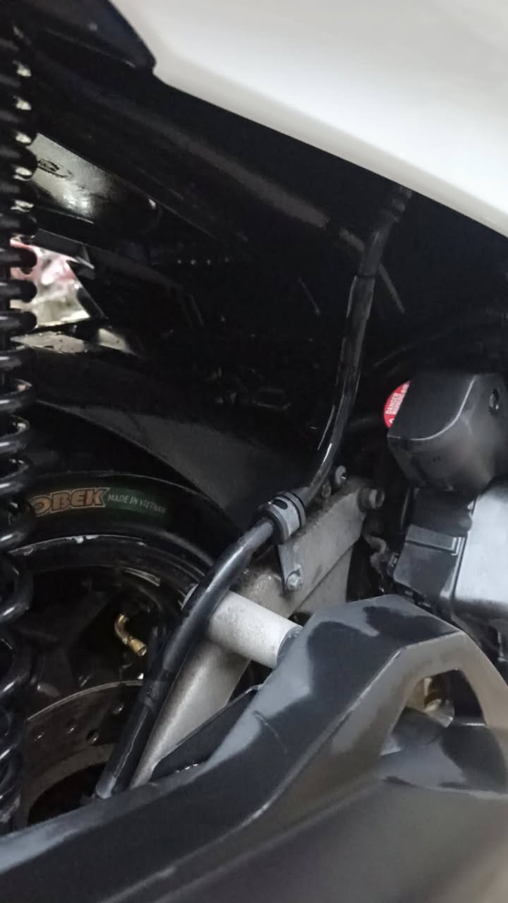 اسلام عليكم بي سي اكس جيل الرابع ماشيه 69 دراجه نضيفه مابيه اي نقص 16وبيه مجال مكاني بغداد الامين الثانيه ***********
