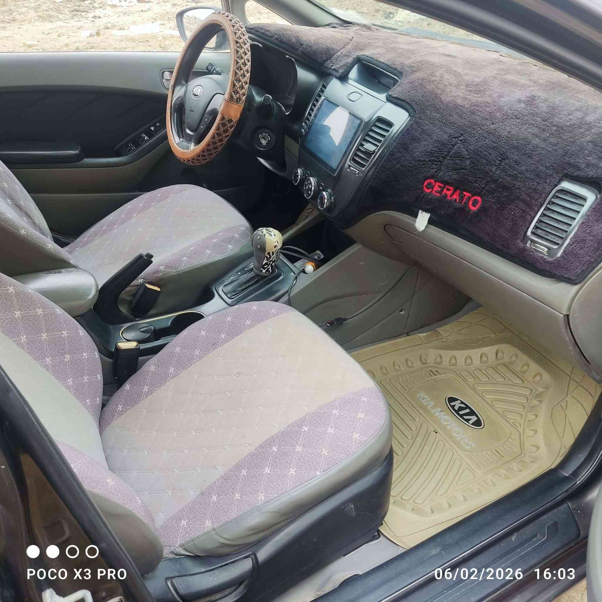 سيراتو 2015 رقم قادسيه السياره بيها بارد باب العبري عكس السايق  رقم قادسيه انكليزي السعر 115 وبيها مجال قليل الاتصال على الرقم *********** المكان السماوه الرميثه
