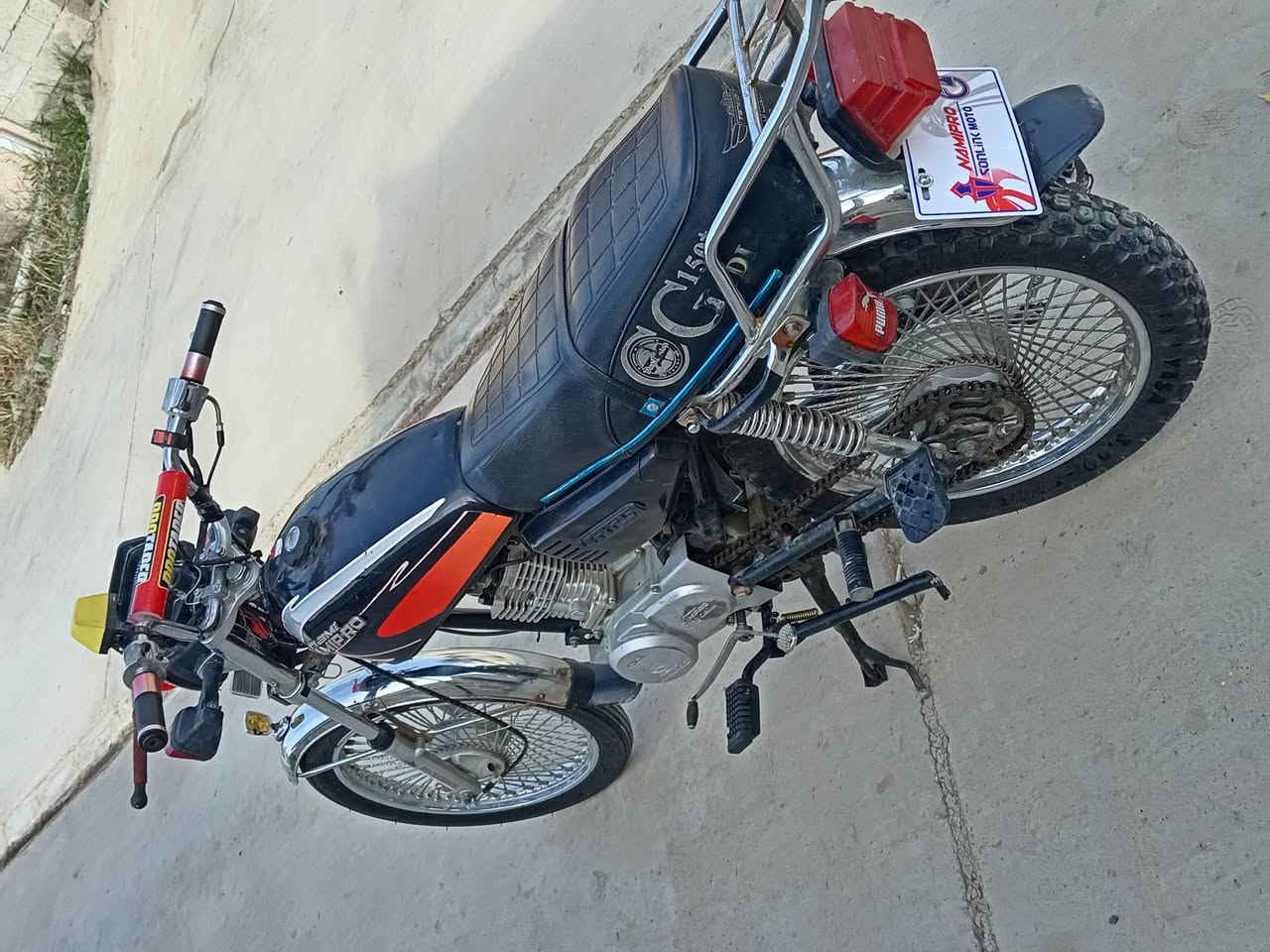 سلام عليكم دراجه للبيع موديل19اي عيب مابيها كله شغال مكاني خانقين امام عباس السعر 430وبيها مجال للطيبين الي مو شراي لا يعلق  (***********)
