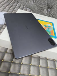 ايباد هونر X8 مستعل قليل 140 وبي مجال  الاستفسار 07721589060