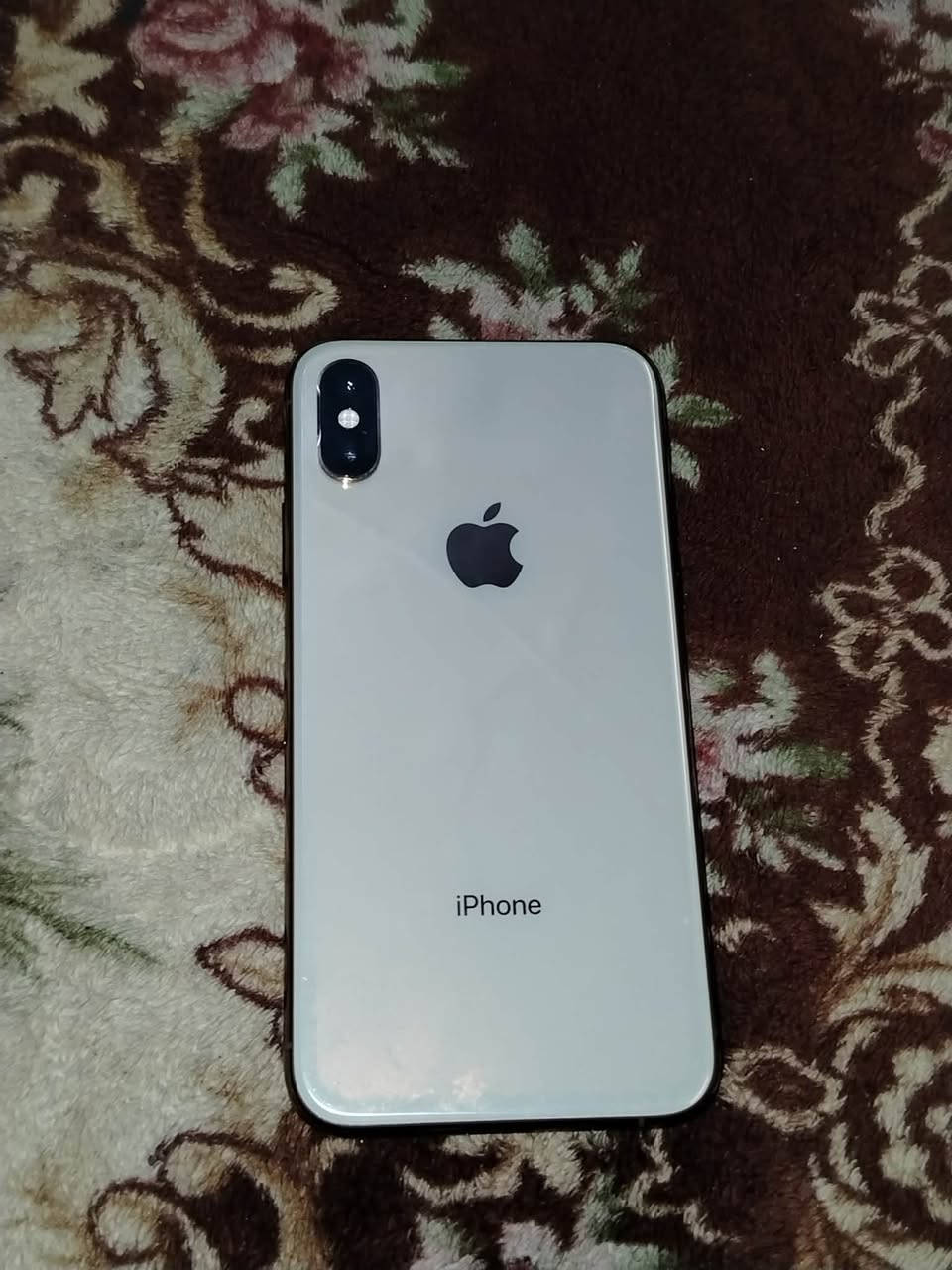 السلام عليكم يوجد جهاز اكس اس ذاكره 256بطاريه 74بلادي  فقط بي هاي السواده مامئثره عشاشه بس نوبات اشوي ايثكل المس بس شيء قليل

بيع سعر 150يرهم مراوس ابجهاز عادي زين 
متواجد خاص الاتصال ***********
