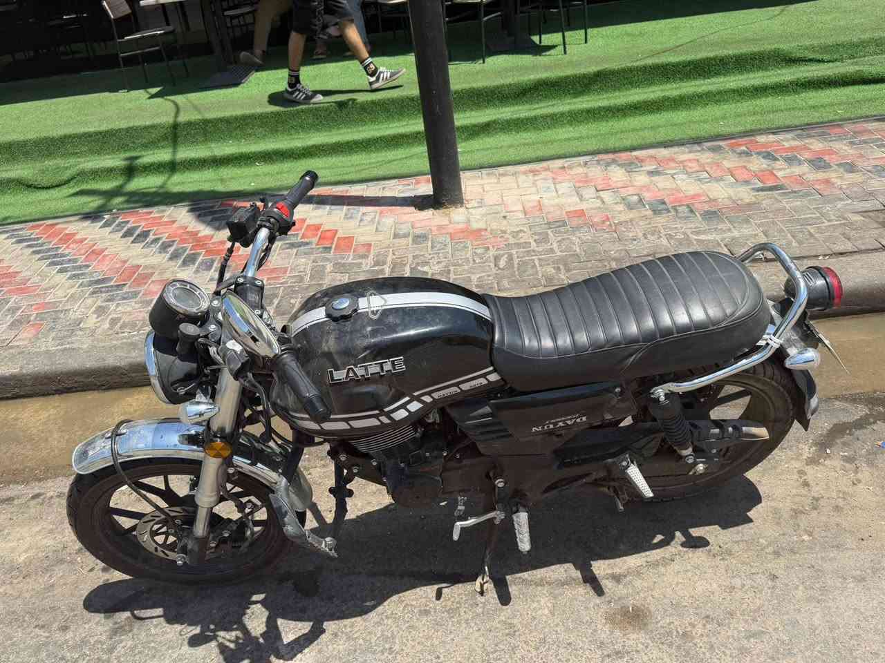 ماشيه ١٠٠٠٠ رايده مليونين ونص وبيه مجال
مستعجل عليها رقمي ***********
بي وساب
