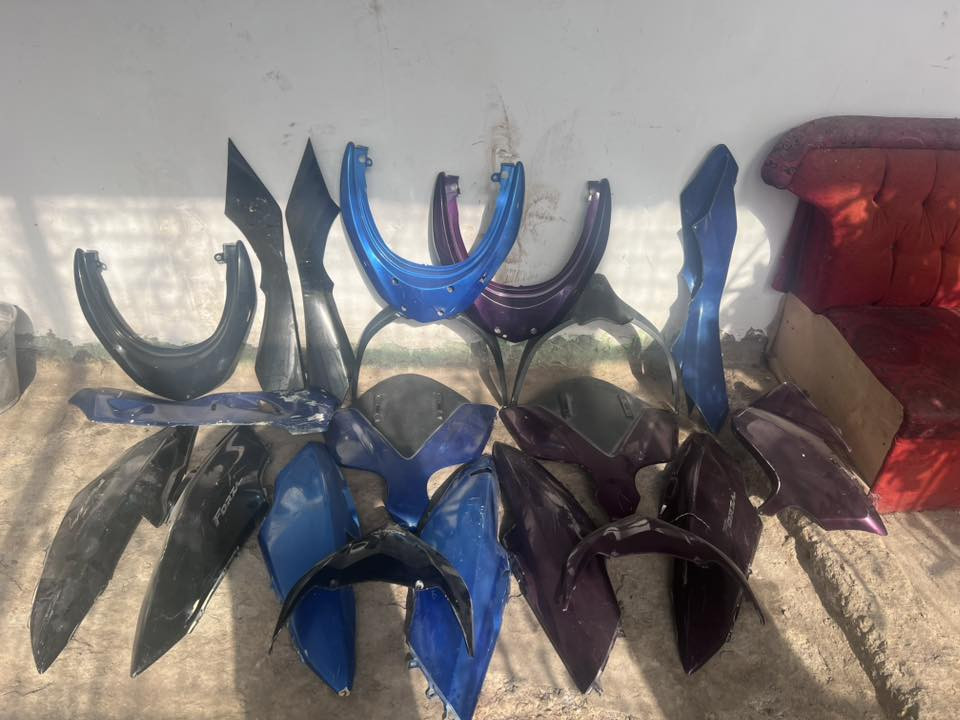 سلام عليكم موجود تفصيخ 010/08شتحتاك موجود توصيل جميع المافضات 6الف ***********موجود خاص او واتساب
