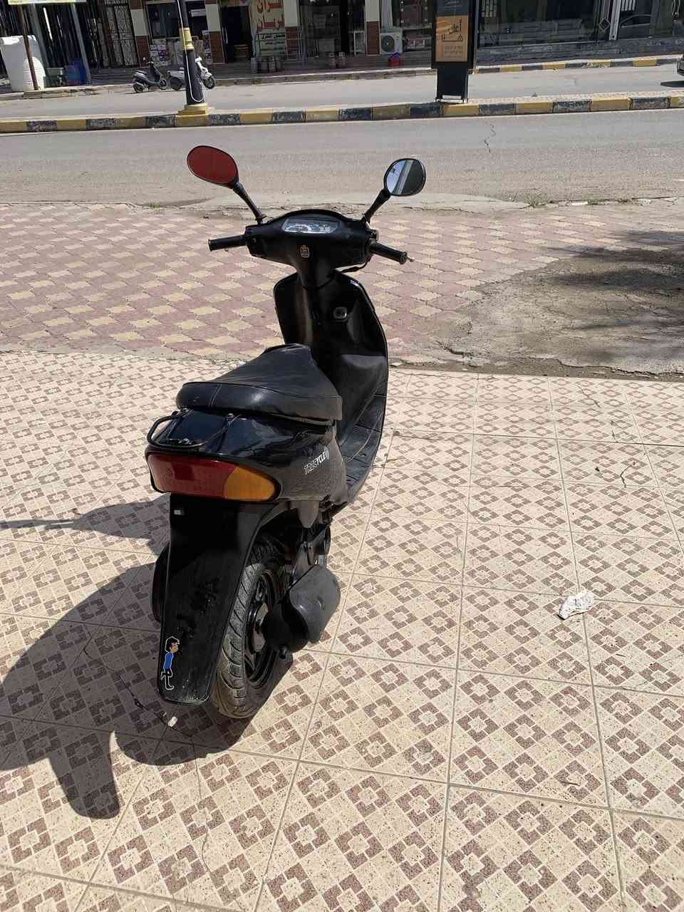 السلام عليكم  موطور ساسوكي محرك مفتوح ناعم شلعه حيل حلو كهربائيات كلها شغالة تايرات نضيفه بريك مامي خلفي سلف مو شغال  للبيع وذا كو مراوس حسب لقناعه مكاني صلاح الدين تكريت *********** لهاتف بلازحمه لمو شراي لا يتعبني 🙅🏻‍♂️
