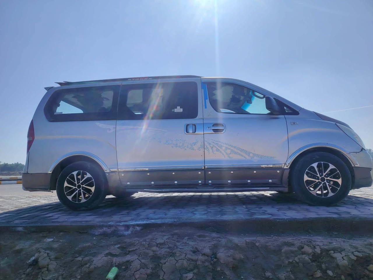 سلام عليكم 
للبيع ستاركس موديل 2008 مسكر گير سياره  بيهه صبغ شي قليل
سياره مرتبه كلش السعر 130 وبيهه مجال ***********
المكان بابل الشوملي
