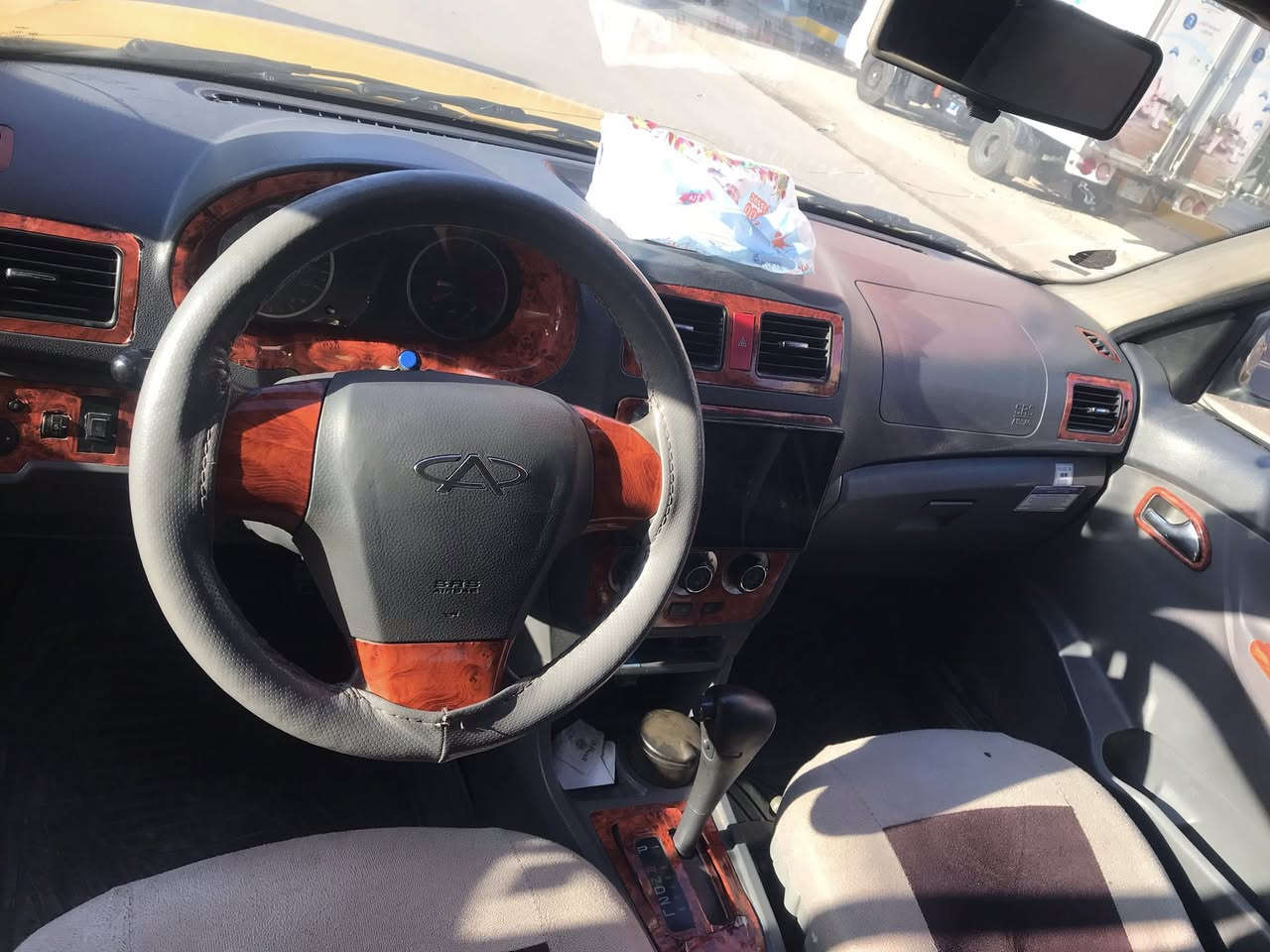 شيري ميرال 2016 محور كير ومكينة كورلا تخم تاير كهربائيات كلهه شغالة بلادي سنتر لوك صدر خلفي وامامي تعويض نمر براد كير بيهه فيشه فحص  بس مكينه بيهه خيط بخار مصفره هيئة وغرامات هزه جديده السعر 45 مكاني بغداد اليوسفية ***********
