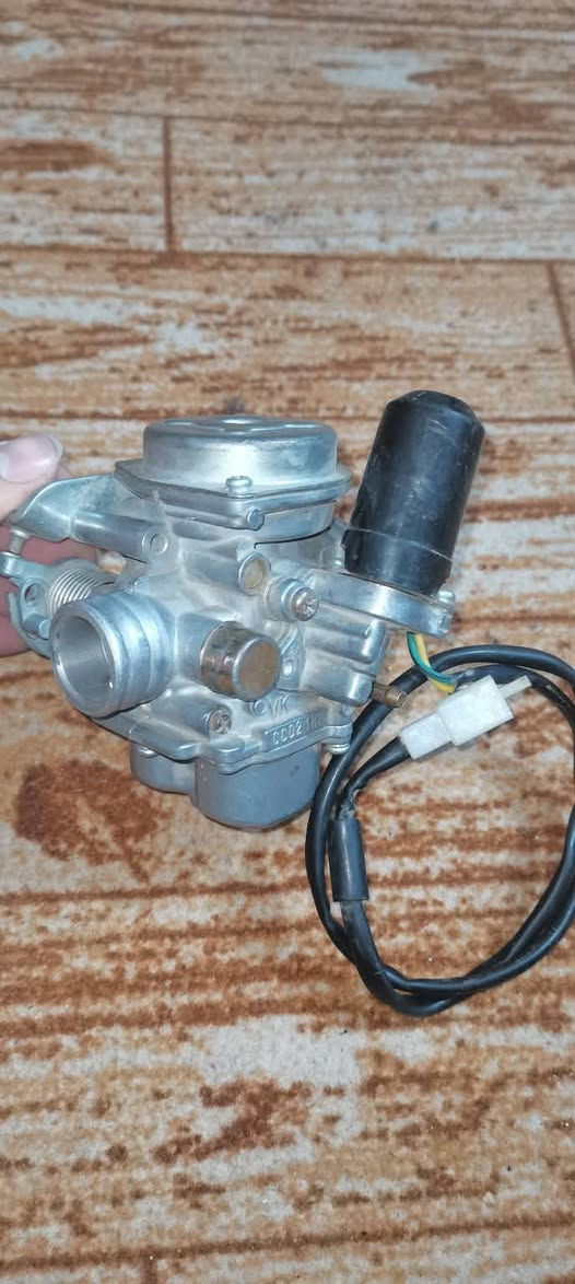 غراض سبيسي ياباني كابريترات أصلي وتجاري وصالنصة ويل كامل مرايات ***********
