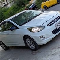 اكسنت ٢٠١١ • ١٦٠٠ • بدون صبغ